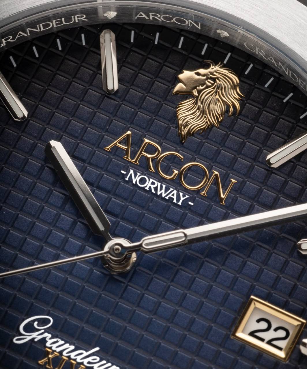 Grandeur XIV Automatic - Deep Royal Blue