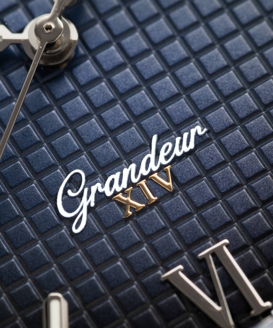 Grandeur XIV Automatic - Deep Royal Blue