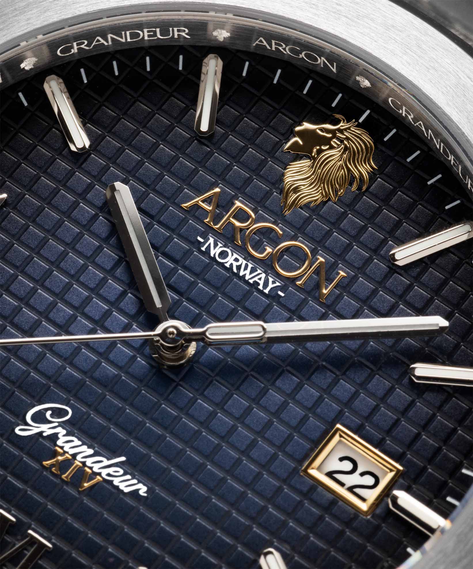Grandeur XIV Automatic - Deep Royal Blue