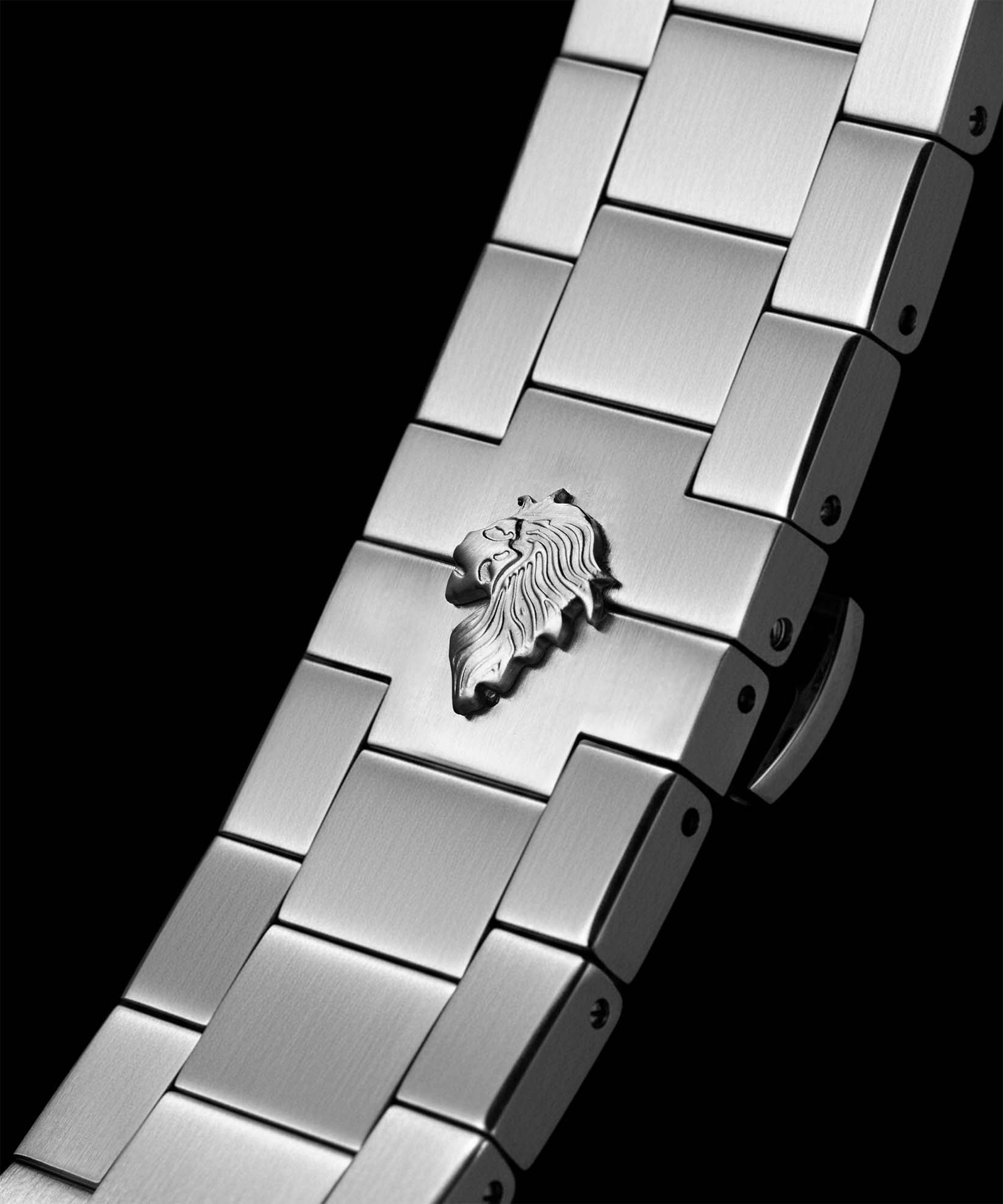 Grandeur Automatic - Sunburst Blue